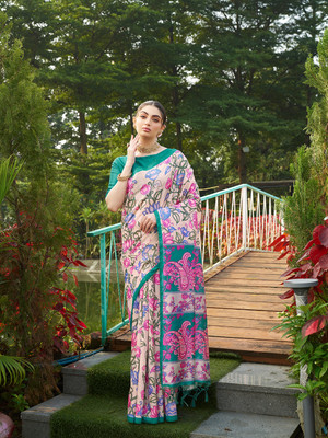 Tasrika Printed Kalamkari Tussar Silk Saree(Cream, Green)