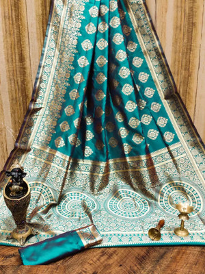 signagraph Woven, Self Design Kanjivaram Art Silk, Jacquard Saree(Light Green)