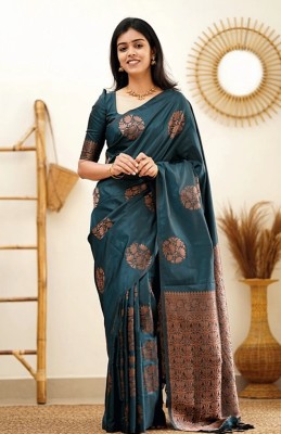 JAY MELDI ENTERPRISE Printed, Paisley, Woven, Embellished, Applique, Dyed Kanjivaram Jacquard, Art Silk Saree(Dark Green)