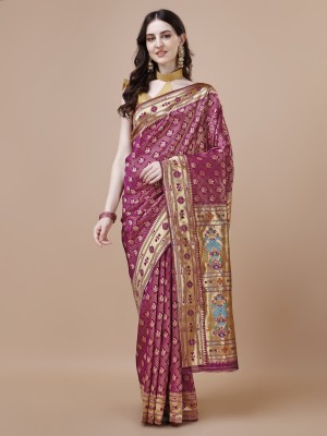 Magmina Woven, Embellished, Self Design, Geometric Print, Floral Print Banarasi Cotton Silk Saree(Purple)