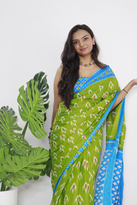 ETHNICPORT Printed Ikkat Pure Cotton Saree(Dark Green)