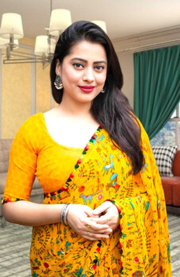 AVTC Self Design Bollywood Georgette Saree(Yellow)