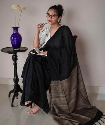 GHOSH TEXTILE Solid/Plain Daily Wear Cotton Blend Saree(Black)
