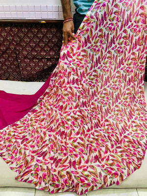 Shirodhari Printed Bollywood Georgette Saree(Multicolor)