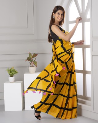 Jaipuri Print Checkered Daily Wear Pure Cotton Saree(Yellow, Black)