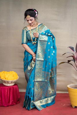 NENCY FASHION Woven Kanjivaram Silk Blend Saree(Light Blue)