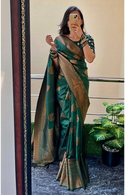 Shoponbit Self Design Banarasi Pure Silk Saree(Green)