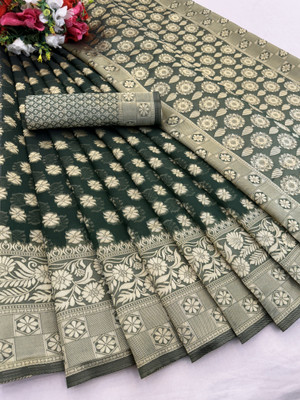 Harshiv Textile Self Design Kanjivaram Art Silk Saree(Green)