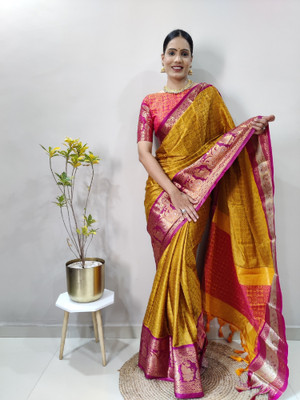 Julee Solid/Plain Banarasi Pure Silk Saree(Pink)