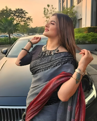 BalikaTextile Printed Handloom Cotton Blend Saree(Grey, Red)