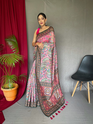 Divastri Embellished, Self Design Daily Wear Silk Blend Saree(Multicolor)