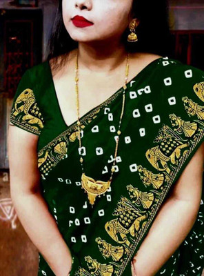 S.R.TEXTILES Printed Bandhani Crepe Saree(Dark Green)