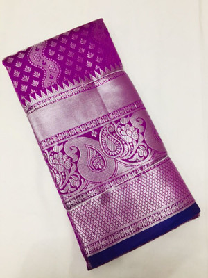Zoofa Creation Woven Banarasi Silk Blend Saree(Magenta)