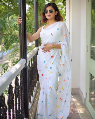 Readymart Embroidered Handloom Pure Cotton Saree(White)