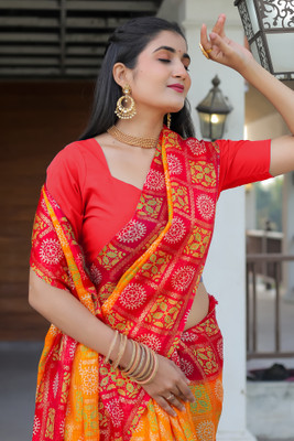 Kanooda Prints Woven Bandhani Net Saree(Red)