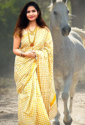 GUGALIYA FASHION Checkered Kasavu Cotton Blend Saree(Multicolor)
