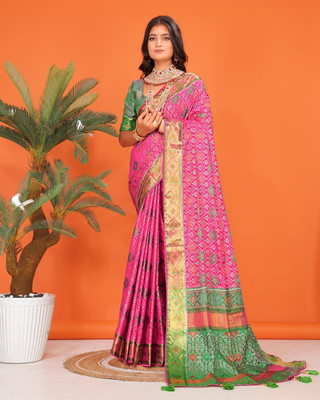 LAVYANSH CREATION Printed, Self Design Patola Silk Blend Saree(Pink)