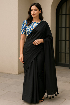 SMRITI BOUTIQUE Solid/Plain Bollywood Handloom Pure Cotton Saree(Black)