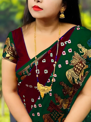 S.R.TEXTILES Woven Bandhani Crepe, Silk Blend Saree(Dark Green, Maroon)