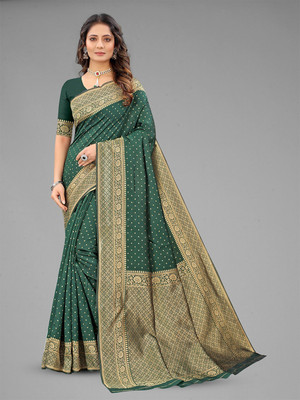 Julee Embellished Banarasi Jacquard Saree(Green)