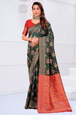 Saadhvi Woven Banarasi Pure Silk Saree(Green)