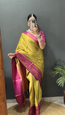 MM VENTURE Woven Banarasi Silk Blend Saree(Yellow)