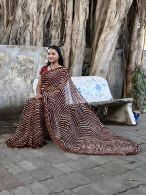 SkyCraftX Striped, Self Design Daily Wear Georgette Saree(Multicolor)