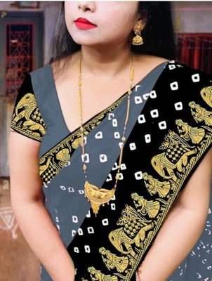 AGV Printed Bollywood Crepe, Silk Blend Saree(Grey, Black)