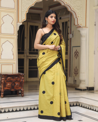 NIKHILAM Printed Ikkat Pure Cotton Saree(Yellow, Black)