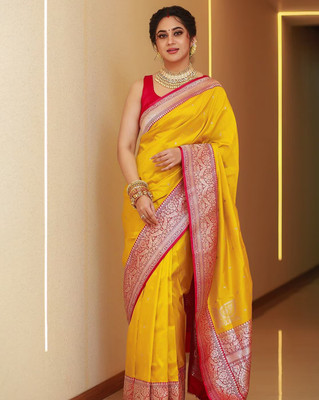 SHOPDROP Woven Kanjivaram Pure Silk Saree(White)