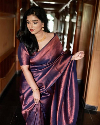 JENNVIA Woven Banarasi Jacquard Saree(Purple)