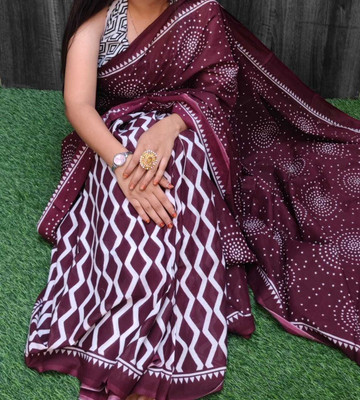 mhadevi cotton mulmul saree Printed Ikkat Cotton Blend Saree(Multicolor)