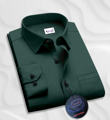 SHEERLOOK Men Solid Casual Green Shirt