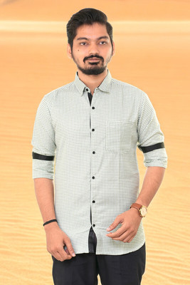 PUBHIZA Men Checkered Casual Green Shirt