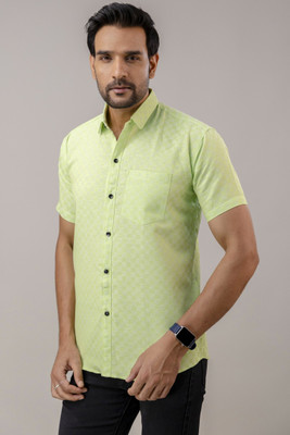 AuzaSho Collection Men Checkered Casual Green Shirt