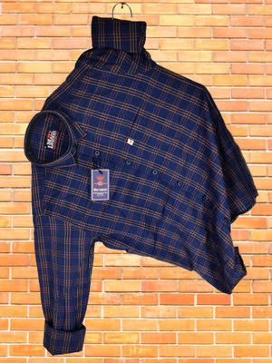 VK WINTER WEAR Men Checkered Casual Brown, Dark Blue Shirt