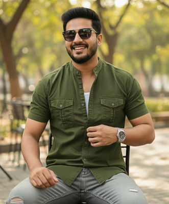 SHIRTZONE Men Solid Casual Green Shirt