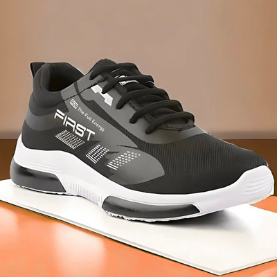 jootiyapa JOOTIYAPA PREMIUM TRENDING CASUAL SHOES FOR MEN Running Shoes For Men(Black, White)