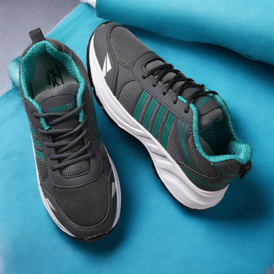 Free Kicks SW-LINESOLE Grey Dailywear Corporate Casuals For Men(Grey , 9)