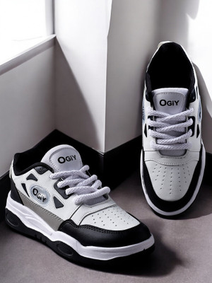 Free Kicks SW- OGIY White Lightweight Running Shoes For Men(White, Black, Grey , 6)
