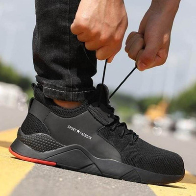 Begone Training & Gym Shoes For Men(Black , 7)
