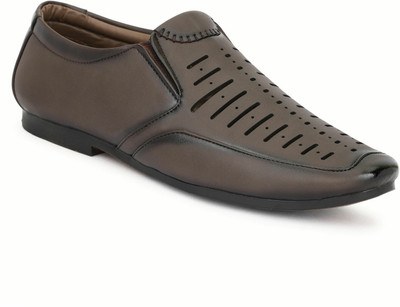 Mark Range Stylish & Trendy Party Wear For Men(Brown , 6)