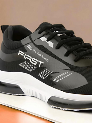 jootiyapa JOOTIYAPA PREMIUM TRENDING CASUAL SHOES FOR MEN Running Shoes For Men(Black, White)