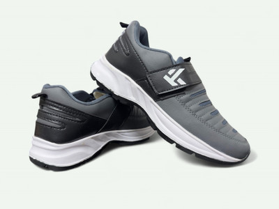 Free Kicks SW- MOC-02 Premium Sneakers For Men(Grey , 6)