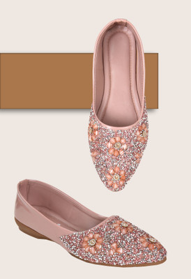 SOLVYN Women Flats(Multicolor , 4)