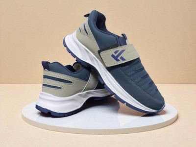 house of common HC- MOC-02 Trendy Sneakers For Men(Navy , 7)
