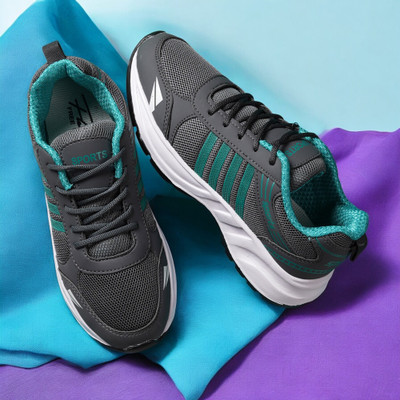 Free Kicks Running Shoes For Men(Grey , 10)
