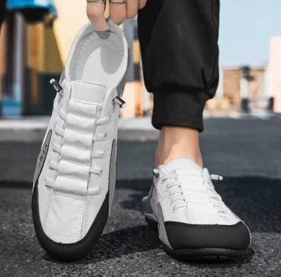 aadi Sneakers For Men(White)