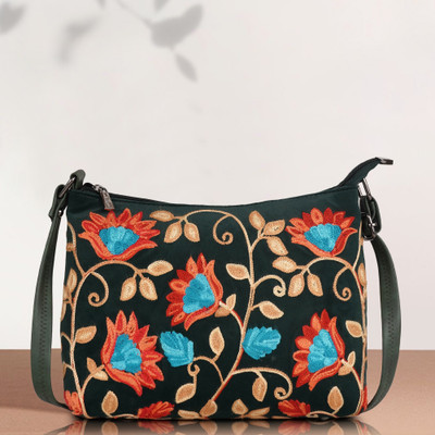 Eveda Green Sling Bag Evedea-071