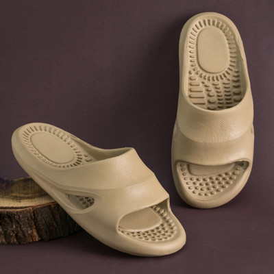 Feel alive Men Slides(Beige , 9)